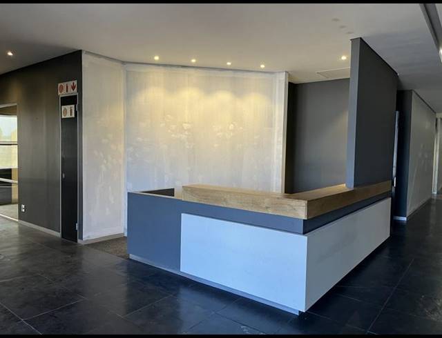 BUSINESS PROPERTY TO RENT IN NORTHGATE ISLAND